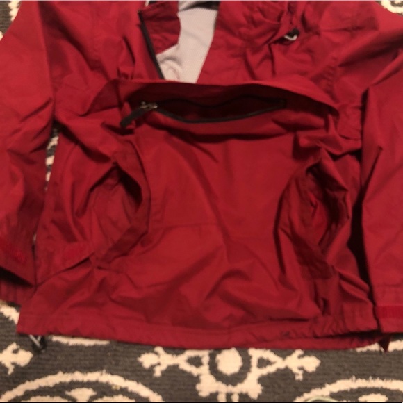GAP Factory Store red adjustable jacket. Size S. - Picture 4 of 8